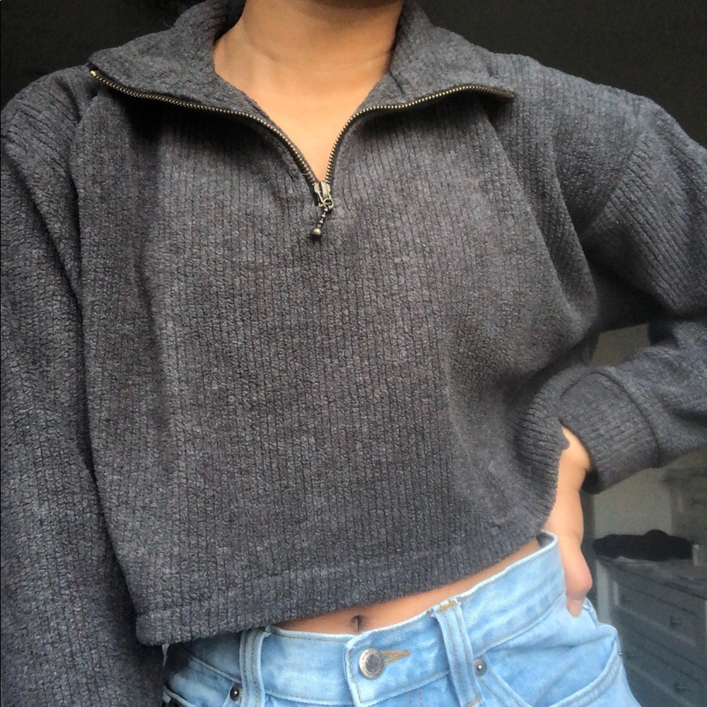 corduroy like cropped quarter zip